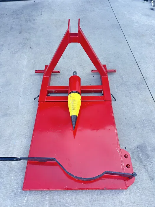 Despicator lemne cu con actionat priza tractor, crapator spargator bustean 3