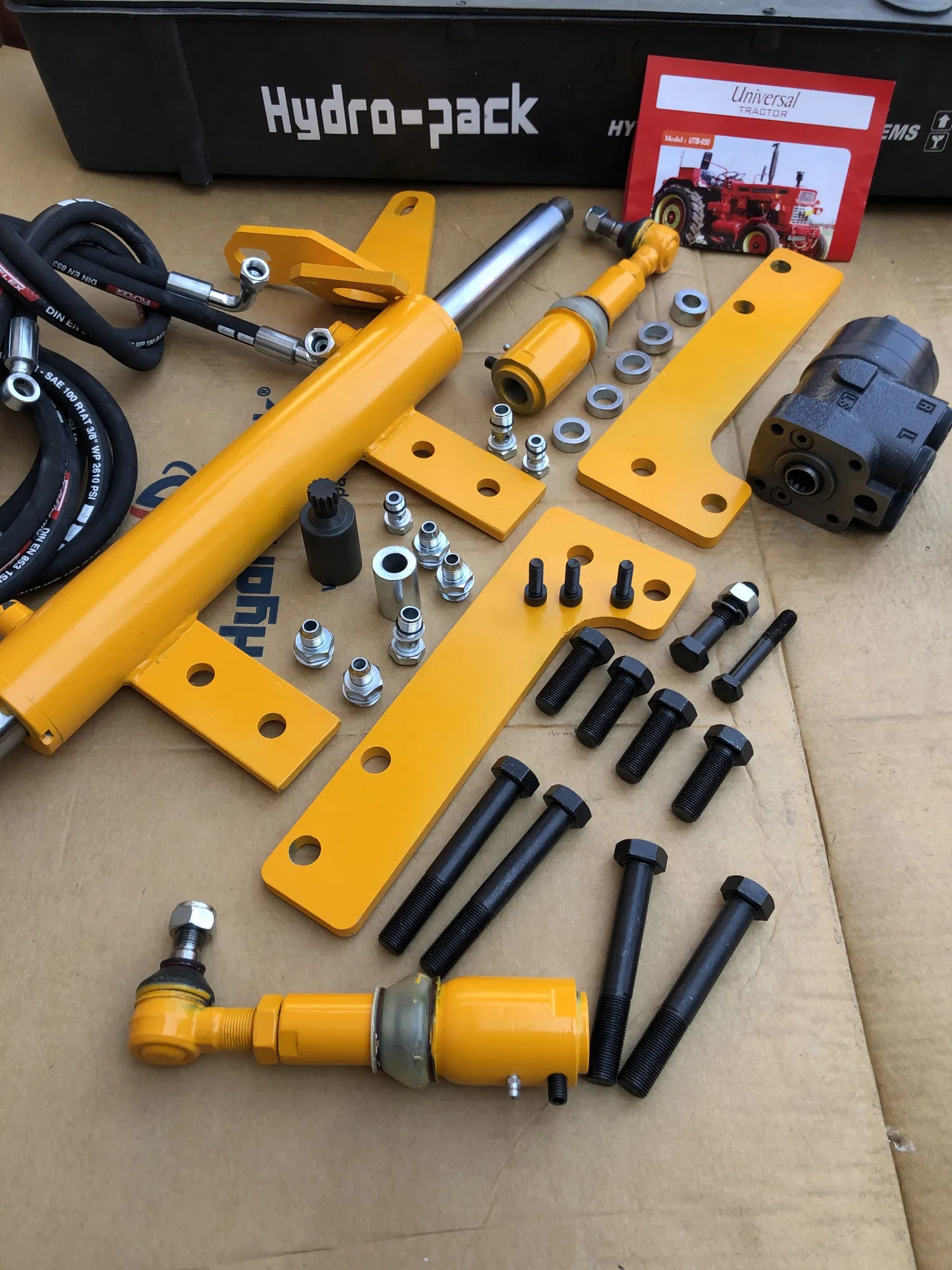 Kit complet servodirectie cu pompa danfoss tractor UTB U-650 (danfus danfos)