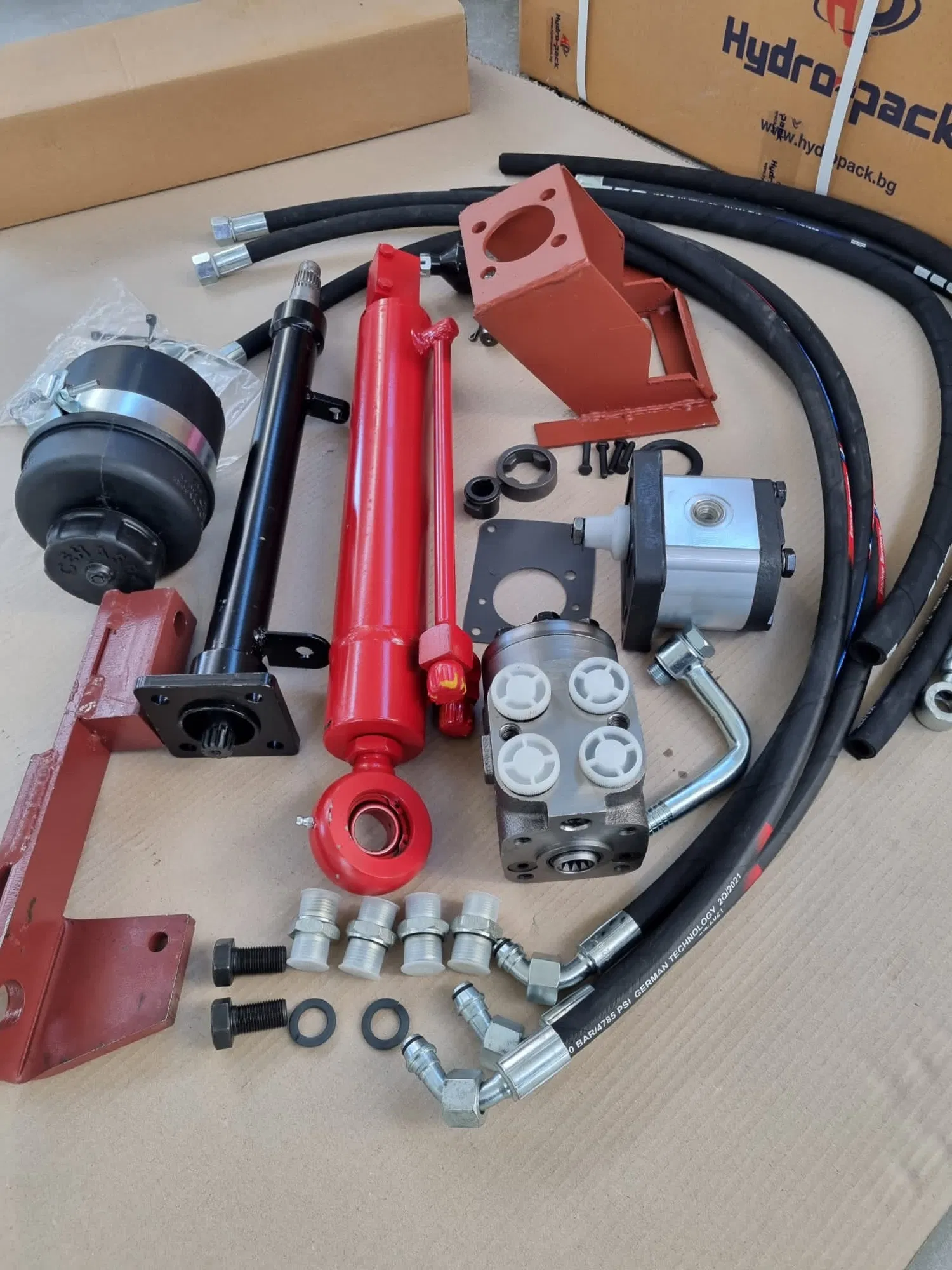 Kit complet servodirectie danfoss tractor UTB U-445, 450, 480, 550, 640 3